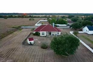 127 Eleanor Ln, Bastrop, TX 78602 - Photo 39