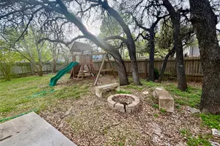 17844 Park Valley Dr, Round Rock, TX 78681 - Photo 37