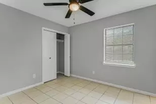 403 Edmond St, Taylor, TX 76574 - Photo 3