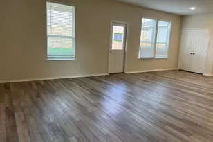 460 Papaya Dr, Buda, TX 78610 - Photo 5