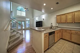 12289 Mulligan Glen Ct, Austin, TX 78753 - Photo 9