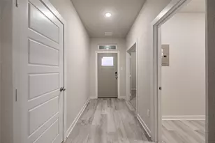 25525 Flora Bella Ln, Elgin, TX 78621 - Photo 3