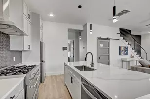 4703 Louis Ave, Austin, TX 78721 - Photo 13