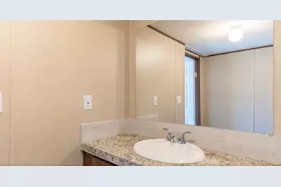 146 Guajolote Street, Cedar Creek, TX 78612 - Photo 15