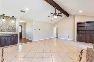 505 Canyon Wren Dr, Buda, TX 78610 - Photo 9