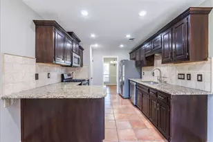 505 Canyon Wren Dr, Buda, TX 78610 - Photo 13