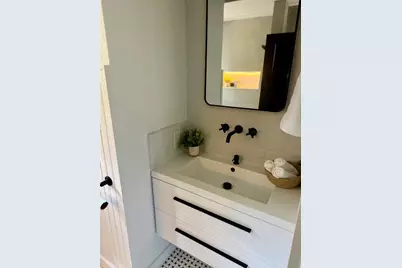 5611 Joe Sayers Avenue, Austin, TX 78756 - Photo 9