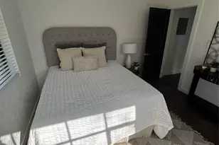 5611 Joe Sayers Ave, Austin, TX 78756 - Photo 17