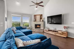 21824 Rock Wren Rd, Spicewood, TX 78669 - Photo 17