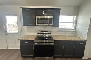 101 Soapstone Dr, Jarrell, TX 76537 - Photo 7