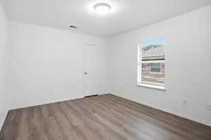 101 Soapstone Dr, Jarrell, TX 76537 - Photo 19