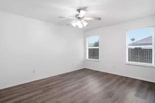 101 Soapstone Dr, Jarrell, TX 76537 - Photo 15
