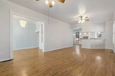 205 S Rio Grande Street, Lockhart, TX 78644 - Photo 5