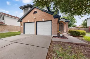 1618 Mentone Dr, Round Rock, TX 78664 - Photo 3