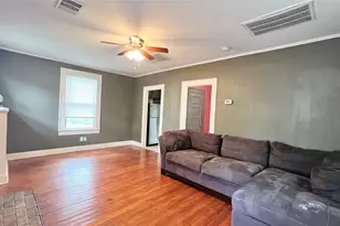 707 Upson St, Austin, TX 78703 - Photo 3
