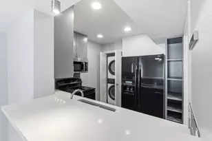 2122 Hancock Dr, Austin, TX 78756 - Photo 9