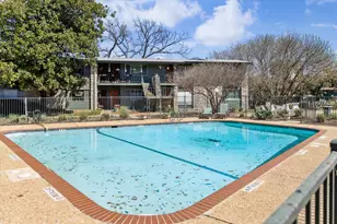 1304 Mariposa Dr, Austin, TX 78704 - Photo 23