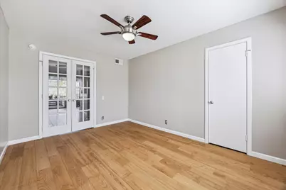 1304 Mariposa Drive #104, Austin, TX 78704 - Photo 15