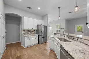 9309 Manipari Ln, Austin, TX 78749 - Photo 11