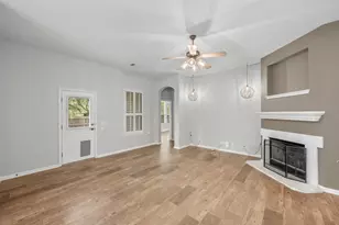 9309 Manipari Ln, Austin, TX 78749 - Photo 5