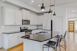 2117 Maxwell Ln, Austin, TX 78741 - Photo 11