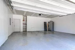 2117 Maxwell Ln, Austin, TX 78741 - Photo 27