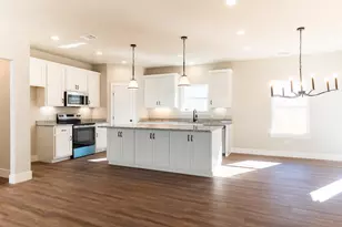 311 String Pr Wy, Smithville, TX 78957 - Photo 5