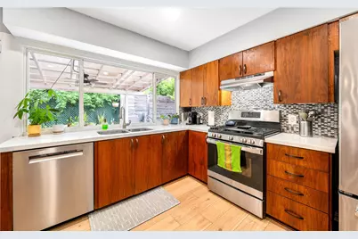 [Address not provided], Austin, TX 78745 - Photo 7