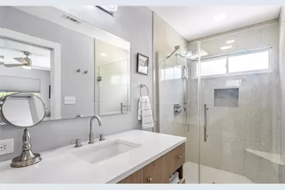[Address not provided], Austin, TX 78745 - Photo 11