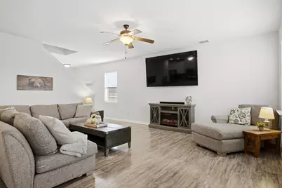 1728 Amy Drive, Kyle, TX 78640 - Photo 3