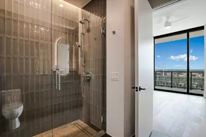 610 Davis Street #4404, Austin, TX 78701 - Photo 19