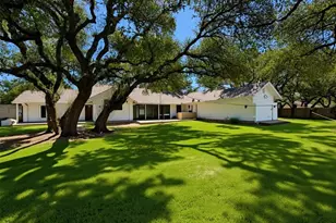 2804 Live Oak St, Round Rock, TX 78681 - Photo 3