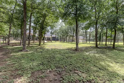 346 Lamaloa Lane, Bastrop, TX 78602 - Photo 29