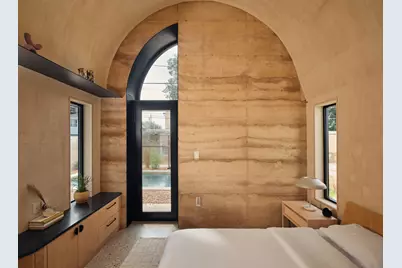 67 Robert T Martinez Jr, Austin, TX 78702 - Photo 9