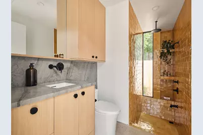 67 Robert T Martinez Jr, Austin, TX 78702 - Photo 13