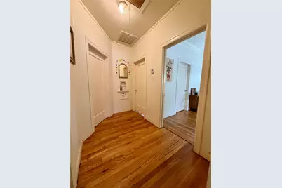 2718 E 22nd Street, Austin, TX 78722 - Photo 3