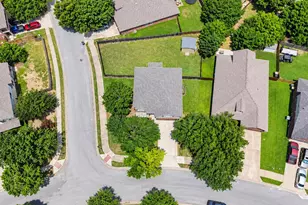 201 Middle Creek, Buda, TX 78610 - Photo 35