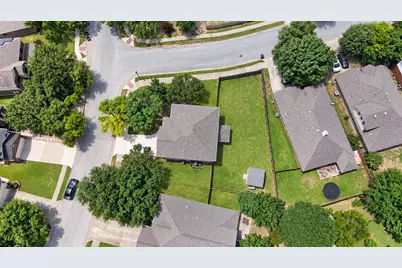 201 Middle Creek, Buda, TX 78610 - Photo 33