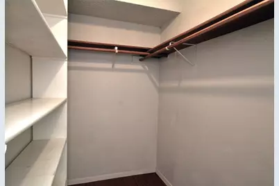 3839 Dry Creek Drive #220, Austin, TX 78731 - Photo 17