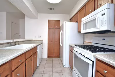 3839 Dry Creek Drive #220, Austin, TX 78731 - Photo 7