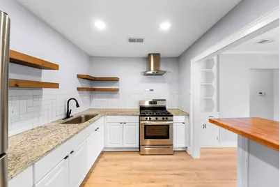 1627 W Thorain Boulevard, San Antonio, TX 78201 - Photo 13