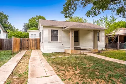 1627 W Thorain Boulevard, San Antonio, TX 78201 - Photo 1