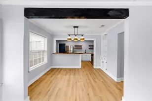1627 W Thorain Blvd, San Antonio, TX 78201 - Photo 9