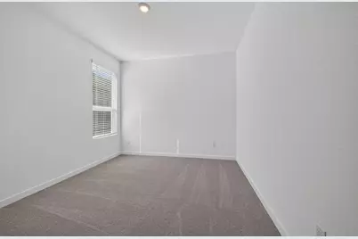 328 Rockies Road, Hutto, TX 78634 - Photo 17