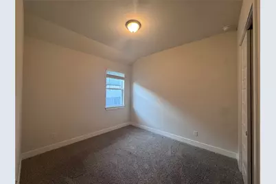 3804 Sandhill Crane Drive, Pflugerville, TX 78660 - Photo 9