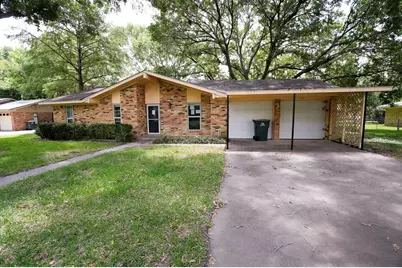 1418 NE 7th Street, Smithville, TX 78957 - Photo 1