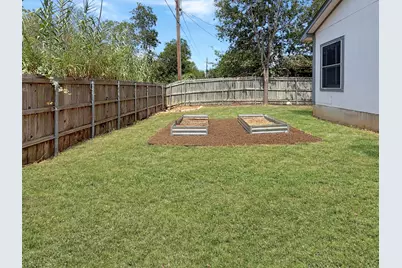 4419 Quicksilver Boulevard, Austin, TX 78744 - Photo 25