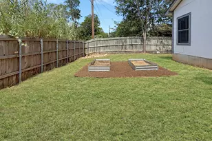 4419 Quicksilver Blvd, Austin, TX 78744 - Photo 25