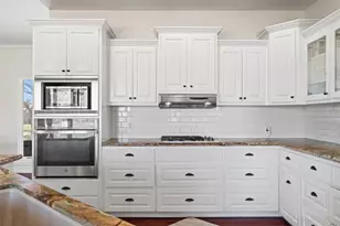 1158 W County Road 415, Lexington, TX 78947 - Photo 11