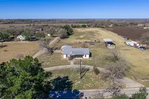 1158 W County Road 415, Lexington, TX 78947 - Photo 33